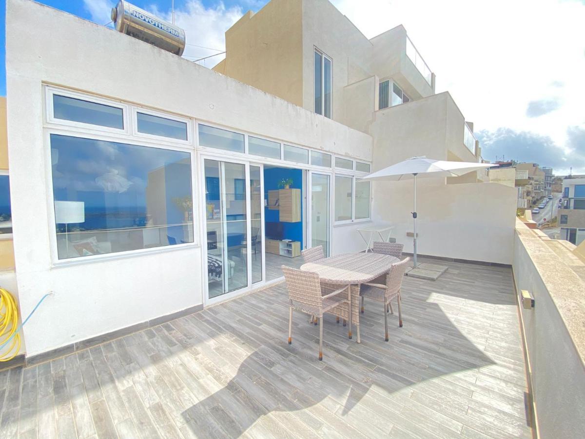 Penthouse "Maltese Scent" Apartment เมลลิฮา ภายนอก รูปภาพ